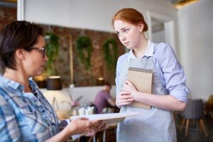 dissatisfied-with-service_1098-14511