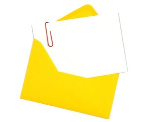 greeting-card-with-yellow-envelope_1101-748