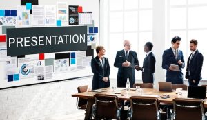 presentation-information-audience-presenter-concept_53876-132305