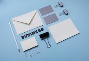 high-view-office-items-business-cards_23-2148500499